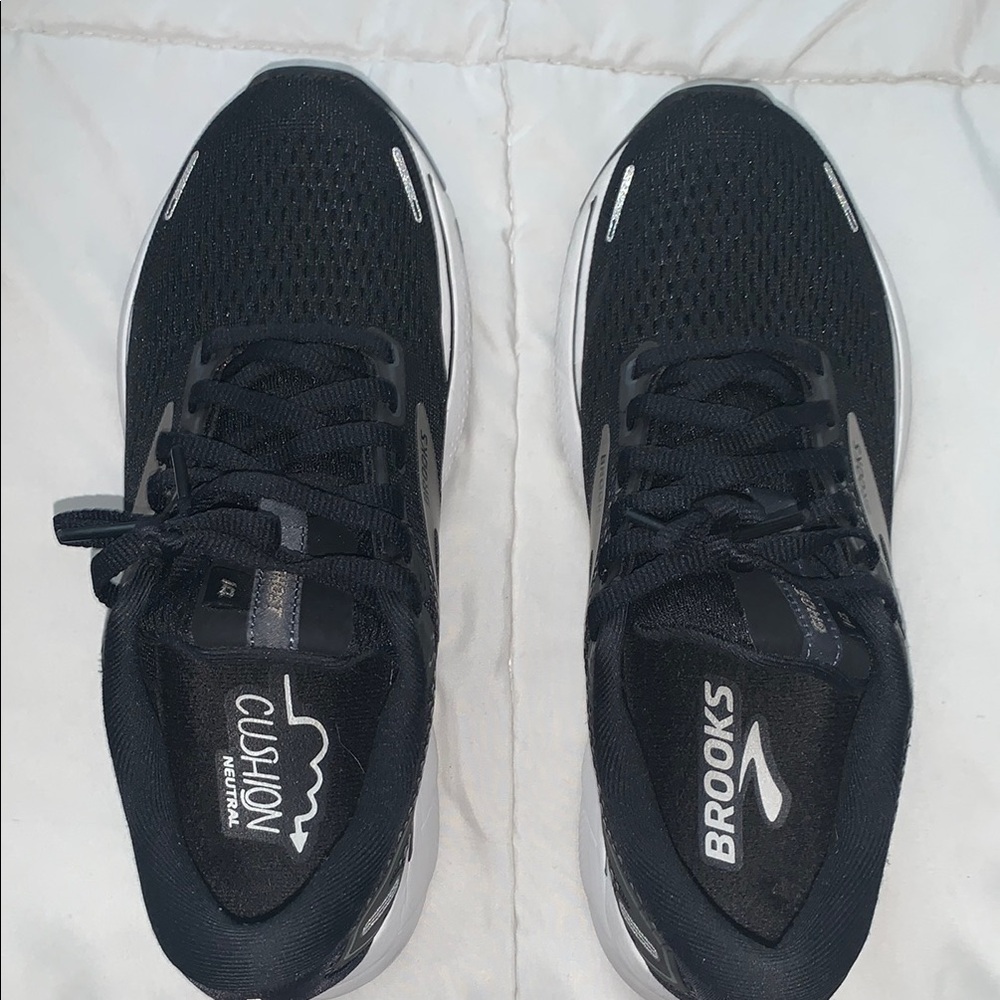Brooks Black Ghost 14 Women’s Size 7 - Picture 5 of 9